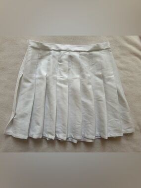 White Pleated Mini Skirt
